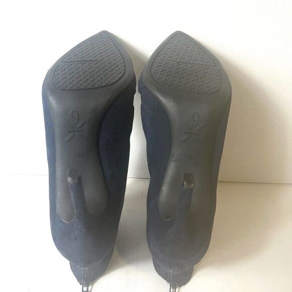 Nine West Booties Womens 7.5M Blue Fashion Boots Suede Stiletto Heel Pointed Toe - Picture 8 of 8